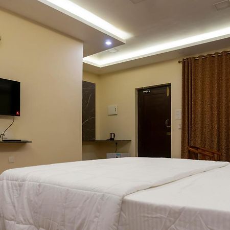Pranaav Beach Resort Пондичери Екстериор снимка